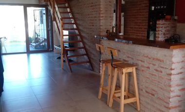 Casa en venta en Quequén - Necochea - 4 ambientes con pileta