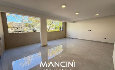 Departamento de 4 ambientes con jardín o terraza privada y cocheras - Villa Ballester