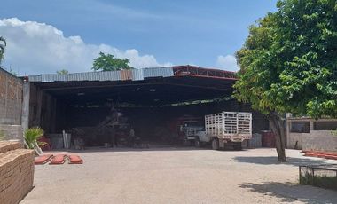 BODEGA  CON OFICINAS EN VENTA  EN LA COLONIA INDUSTRIAL