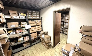 VENTA GALPÓN OFICINAS COCINA BAÑOS PIÑEYRO AVELLANEDA