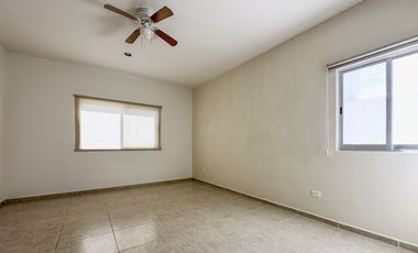Casa en renta de 3 habitaciones en Salomea Conkal