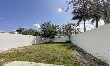 Casa en renta de 3 habitaciones en Salomea Conkal