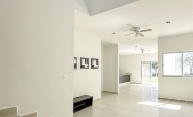 Casa en renta de 3 habitaciones en Salomea Conkal