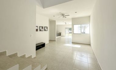 Casa en renta de 3 habitaciones en Salomea Conkal