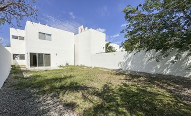 Casa en renta de 3 habitaciones en Salomea Conkal