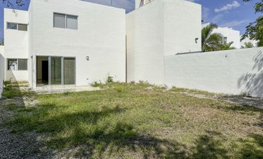 Casa en renta de 3 habitaciones en Salomea Conkal