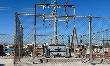 CASA CON BODEGA EN VENTA, LA PERLA, SECTOR LIBERTAD, GUADALAJARA
