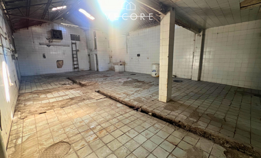 CASA CON BODEGA EN VENTA, LA PERLA, SECTOR LIBERTAD, GUADALAJARA