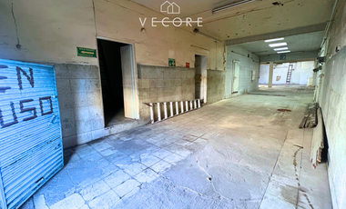 CASA CON BODEGA EN VENTA, LA PERLA, SECTOR LIBERTAD, GUADALAJARA