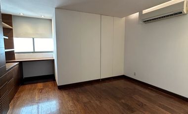 Penthouse en Renta en Palmas Park