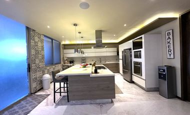 Residencia de Lujo en Venta Villa Verona, Zapopan, Jal Zona Puerta las Lomas