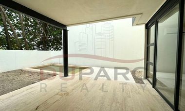 Casa en venta en el Carmen Country Club, 3-Rec. con alberca