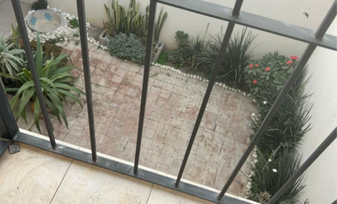 SE RENTA CASA EN FRACC. RESIDENCIAL TABACHINES