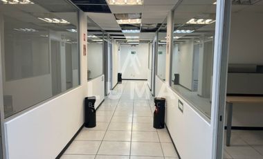 Renta de oficinas, Patio y Almacen