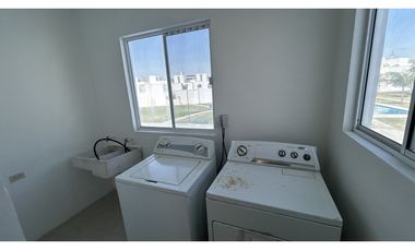 CASA RENTA EN MARSELLA RESIDENCIAL, GUADALUPE, N.L.