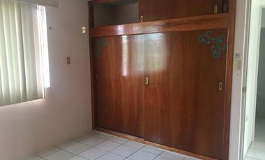 Casa en venta ubicada en calle Quevedo, Col. Puerto México, en Coatzacoalcos, Veracruz.