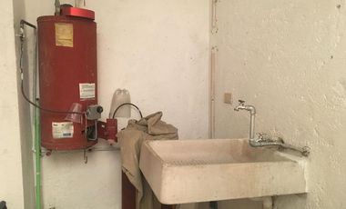 Casa en venta ubicada en Juventino Rosas, Col. Puerto México, en Coatzacoalcos, Veracruz.