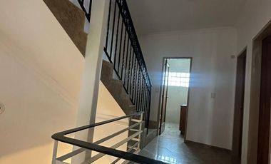 HERMOSA CASA EN GUEMES - APTO COMERCIAL
