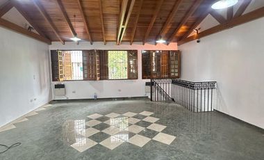 HERMOSA CASA EN GUEMES - APTO COMERCIAL