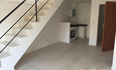 2 Ambs Duplex. 10º Frente. Balcón aterrazado. Bulnes al 800- Almagro