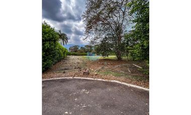 En Venta Lote Campestre en Condominio Ladera Campestre (Restrepo)