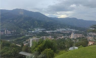 Venta Casa Campestre en Parcelación en Copacabana