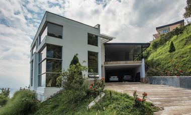Venta Casa Campestre en Parcelación en Copacabana