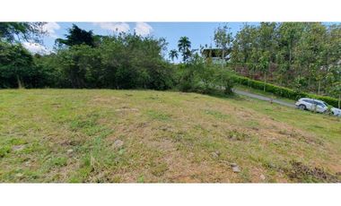 EN VENTA LOTE CERRITOS PEREIRA  11.103 M2