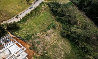 lote en venta con vista a la ciudad Medellin / El poblado