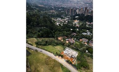 lote en venta con vista a la ciudad Medellin / El poblado