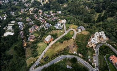 lote en venta con vista a la ciudad Medellin / El poblado
