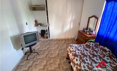 Casa-finca a 5 minutos de Alcalá, Valle