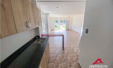 Casa-finca a 5 minutos de Alcalá, Valle