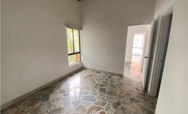 VENDO APARTAMENTO EN LAURELES