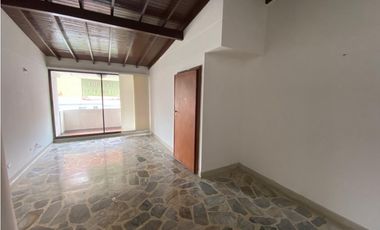 VENDO APARTAMENTO EN LAURELES