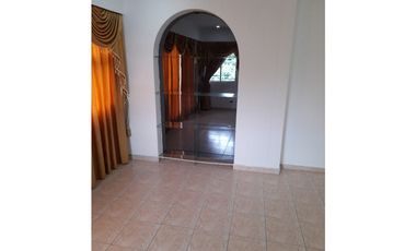 SE VENDE APARTAMENTO EN EL CENTRO  CERCA PLAZA DE BOLIVAR