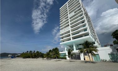 Precioso apartamento en primera línea de playa
