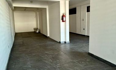 Venta o Renta de Edificio de Oficinas en Santa Mónica