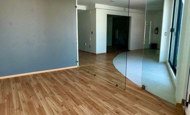 Venta o Renta de Edificio de Oficinas en Santa Mónica