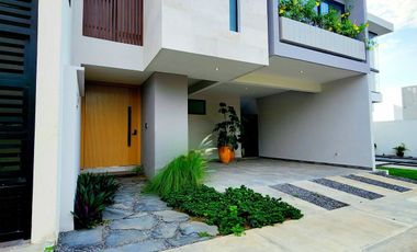 Casa en VENTA en LOMAS DE LA RIOJA