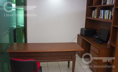 Oficina amueblada y climatizada en renta ubicada en Zaragoza, Col. Palma Sola, en Coatzacoalcos, Veracruz.