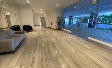 SEA CONFIABLE VENDE APARTAMENTO PH MIDPARK 3 RECAMARAS