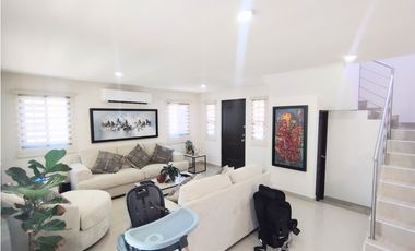 Se Vende Casa en Costa Verde-Chorrera (DR)