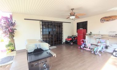 Se vende Casa en La Chorrera-Costa Verde (DR)