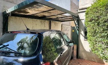 Casa en venta en Burzaco Este