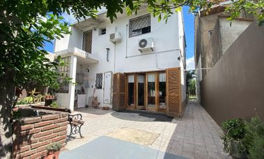 Casa en venta en Burzaco Oeste
