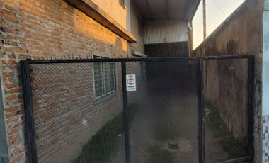GALPÓN CON CASA EN VENTA ZONA SUR