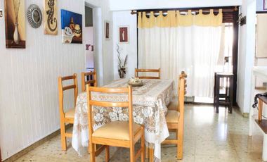 CHALET 4 AMBIENTES , 3 DORMITORIOS EN SAN ISIDRO