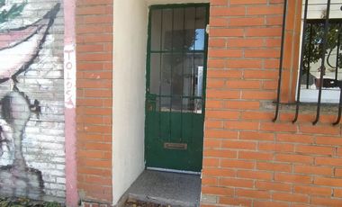 Ph en venta La Plata 1 ambiente  a reciclar