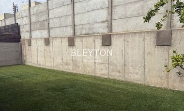 Casa en Venta en El Rincón 460